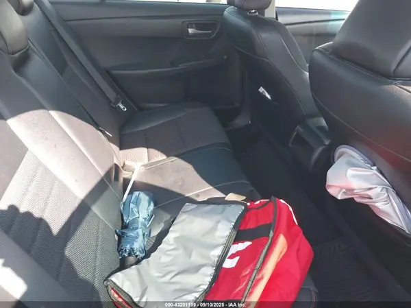 4T1BF1FK7GU263686 2016 TOYOTA CAMRY - Image 8