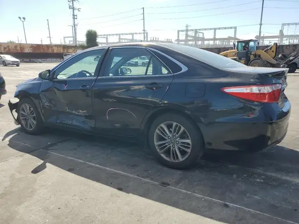 4T1BF1FK7GU264188 2016 TOYOTA CAMRY - Image 2