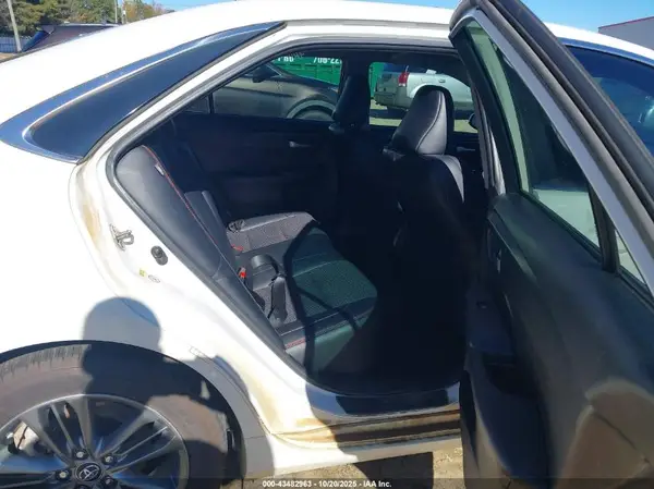 4T1BF1FK7GU264689 2016 TOYOTA CAMRY - Image 8