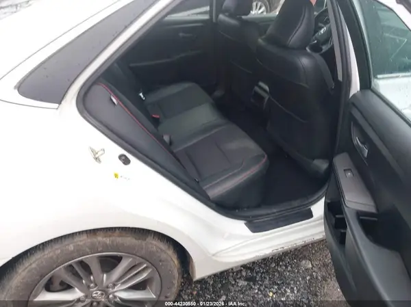 4T1BF1FK7GU266121 2016 TOYOTA CAMRY - Image 8