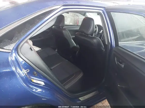 4T1BF1FK7GU504131 2016 TOYOTA CAMRY - Image 8