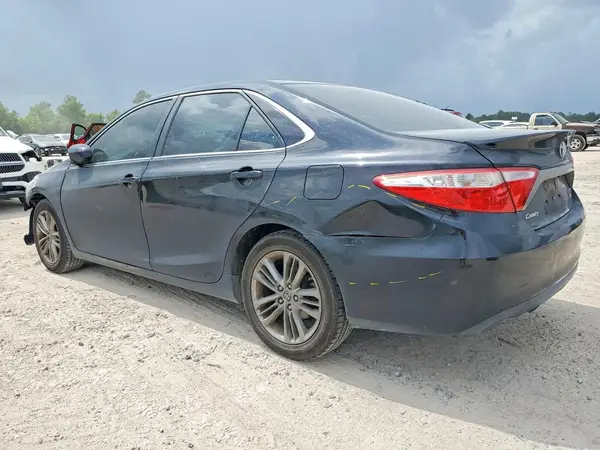 4T1BF1FK7GU508616 2016 TOYOTA CAMRY - Image 2