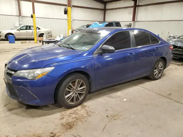 4T1BF1FK7GU521737 2016 TOYOTA CAMRY - Image 1