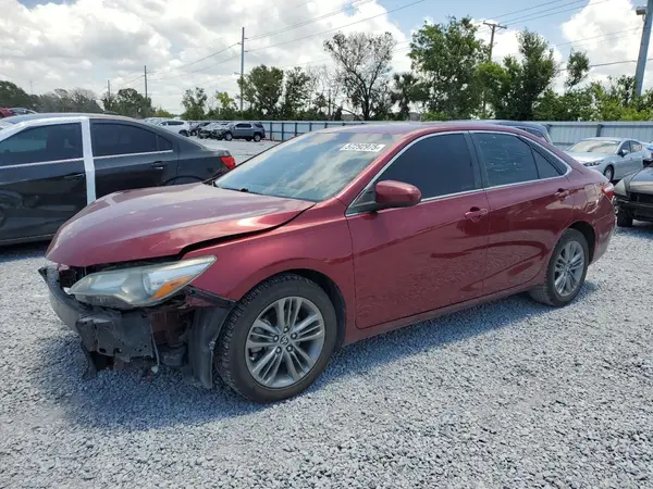 4T1BF1FK7GU531863 2016 TOYOTA CAMRY - Image 1