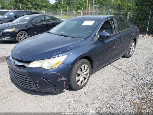 4T1BF1FK7GU533189 2016 TOYOTA CAMRY - Image 2