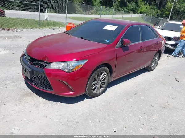 4T1BF1FK7GU535511 2016 TOYOTA CAMRY - Image 2