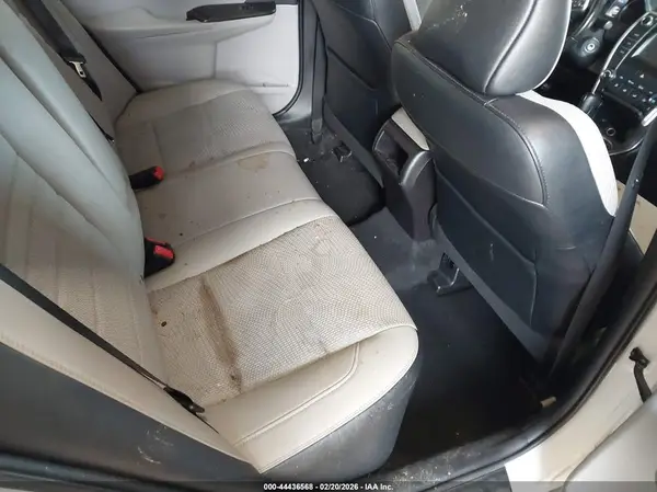 4T1BF1FK7GU541647 2016 TOYOTA CAMRY - Image 8