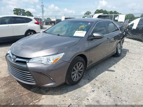 4T1BF1FK7GU547514 2016 TOYOTA CAMRY - Image 2