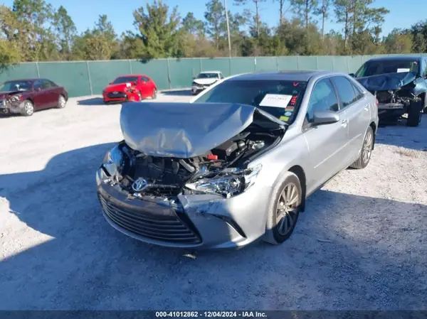 4T1BF1FK7GU547657 2016 TOYOTA CAMRY - Image 2