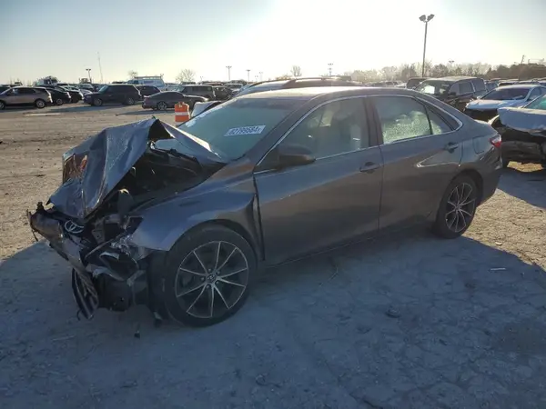 4T1BF1FK7GU548663 2016 TOYOTA CAMRY - Image 1