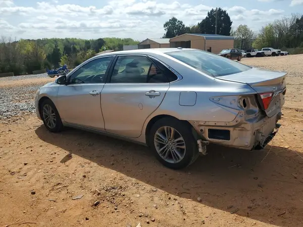 4T1BF1FK7GU549649 2016 TOYOTA CAMRY - Image 2