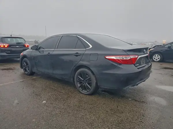 4T1BF1FK7GU555144 2016 TOYOTA CAMRY - Image 2