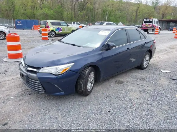 4T1BF1FK7GU564474 2016 TOYOTA CAMRY - Image 2