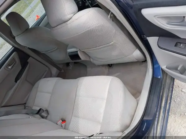 4T1BF1FK7GU564474 2016 TOYOTA CAMRY - Image 8