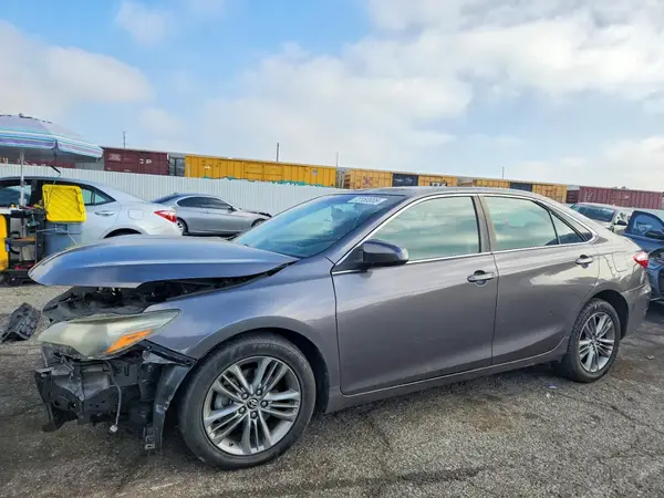 4T1BF1FK7GU565544 2016 TOYOTA CAMRY - Image 1