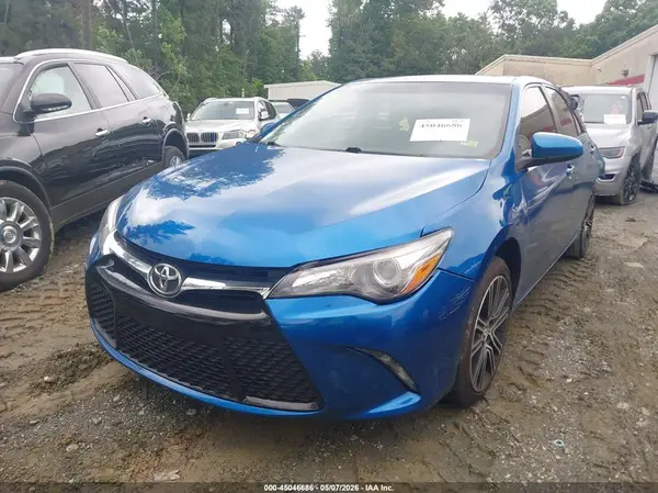 4T1BF1FK7GU566709 2016 TOYOTA CAMRY - Image 2