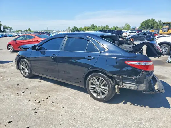 4T1BF1FK7GU569545 2016 TOYOTA CAMRY - Image 2