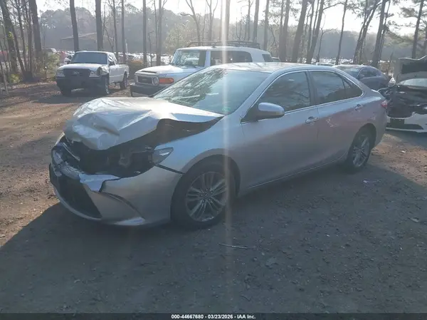 4T1BF1FK7GU569836 2016 TOYOTA CAMRY - Image 2