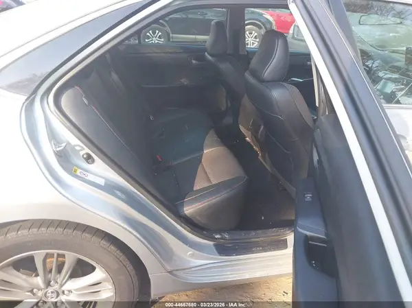 4T1BF1FK7GU569836 2016 TOYOTA CAMRY - Image 8