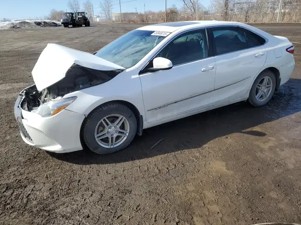 4T1BF1FK7GU570081 2016 TOYOTA CAMRY - Image 1