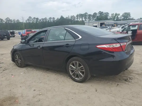4T1BF1FK7GU575670 2016 TOYOTA CAMRY - Image 2