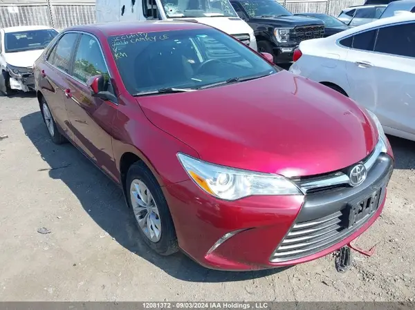 4T1BF1FK7GU578388 2016 TOYOTA CAMRY - Image 1