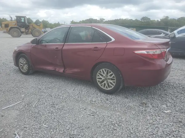 4T1BF1FK7GU579685 2016 TOYOTA CAMRY - Image 2