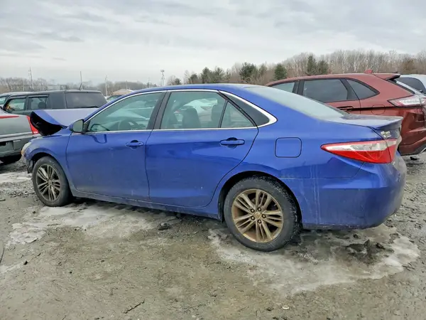 4T1BF1FK7GU583994 2016 TOYOTA CAMRY - Image 2