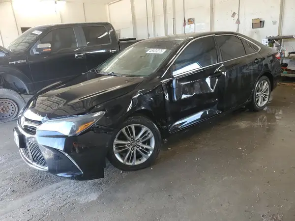 4T1BF1FK7GU591447 2016 TOYOTA CAMRY - Image 1