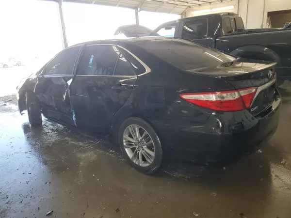 4T1BF1FK7GU591447 2016 TOYOTA CAMRY - Image 2
