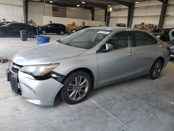 4T1BF1FK7GU592436 2016 TOYOTA CAMRY - Image 1