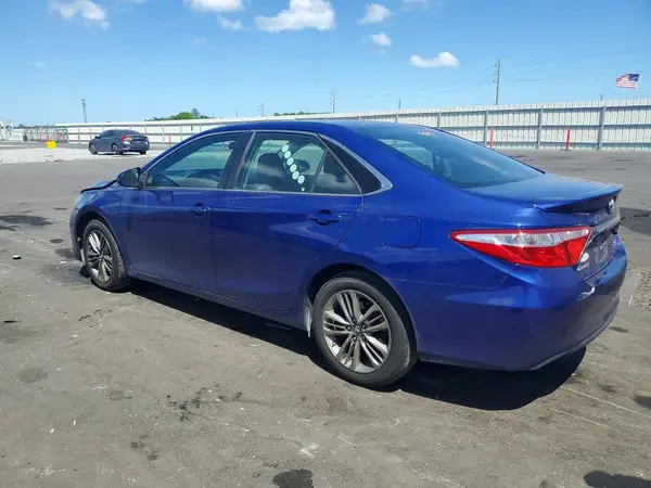 4T1BF1FK7GU596745 2016 TOYOTA CAMRY - Image 2
