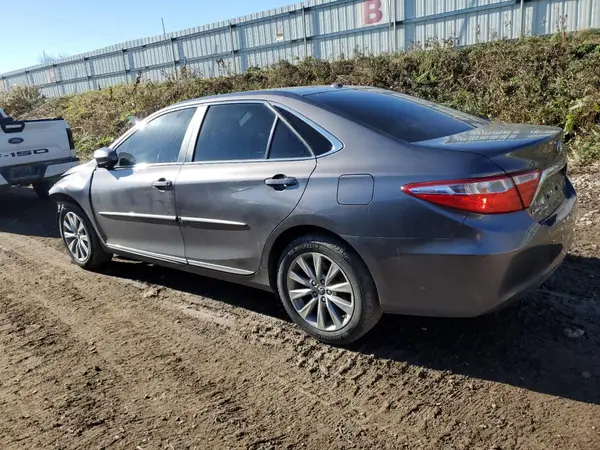 4T1BF1FK7GU597734 2016 TOYOTA CAMRY - Image 2