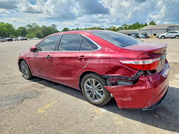 4T1BF1FK7GU598964 2016 TOYOTA CAMRY - Image 2