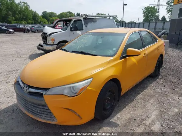 4T1BF1FK7GU599449 2016 TOYOTA CAMRY - Image 2