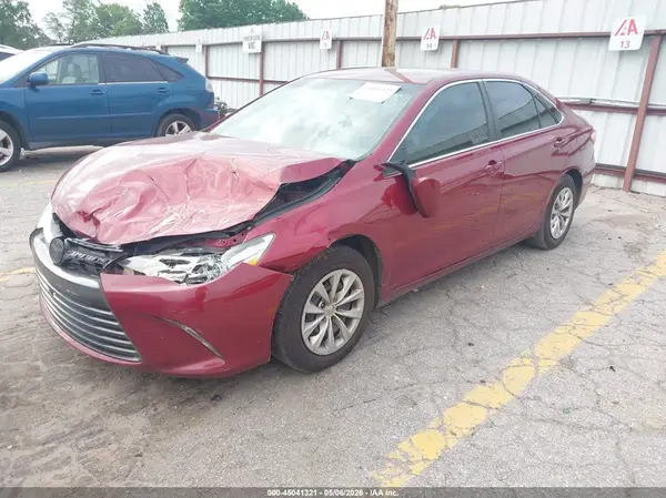 4T1BF1FK7GU602382 2016 TOYOTA CAMRY - Image 2