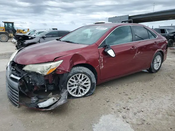4T1BF1FK7GU603094 2016 TOYOTA CAMRY - Image 1