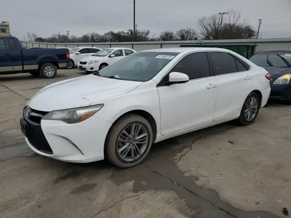 4T1BF1FK7GU609350 2016 TOYOTA CAMRY - Image 1