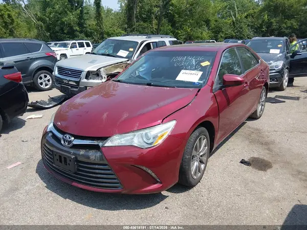 4T1BF1FK7GU612474 2016 TOYOTA CAMRY - Image 2
