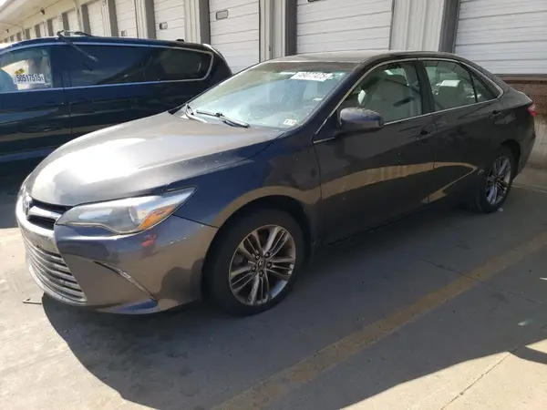 4T1BF1FK7GU612667 2016 TOYOTA CAMRY - Image 1