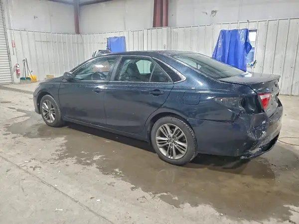 4T1BF1FK7GU614368 2016 TOYOTA CAMRY - Image 2