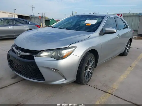 4T1BF1FK7HU276780 2017 TOYOTA CAMRY - Image 2