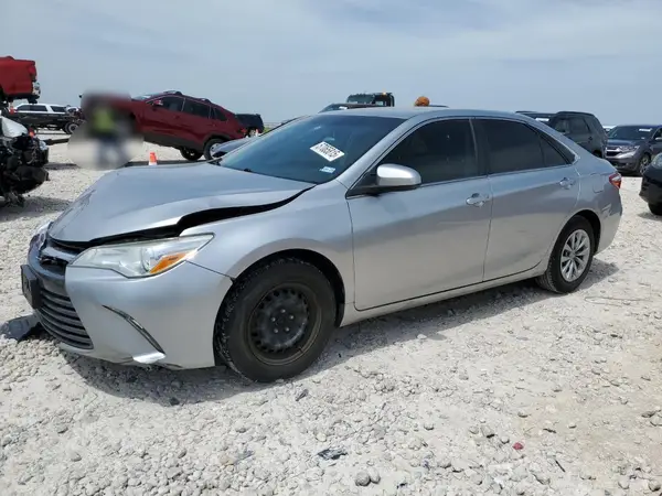 4T1BF1FK7HU278738 2017 TOYOTA CAMRY - Image 1