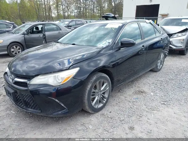 4T1BF1FK7HU281915 2017 TOYOTA CAMRY - Image 2