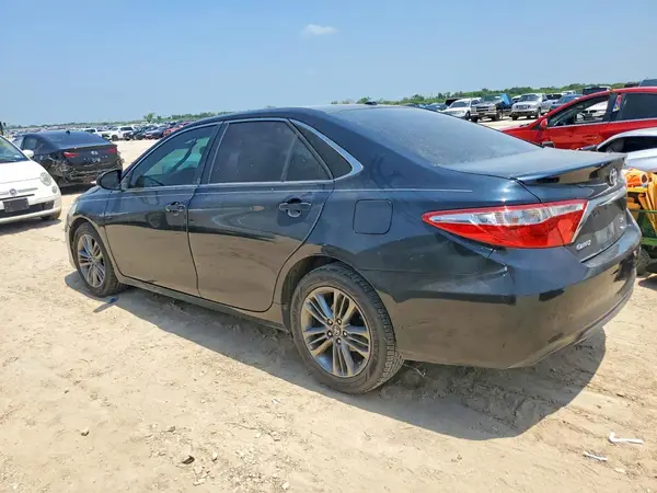 4T1BF1FK7HU285947 2017 TOYOTA CAMRY - Image 2