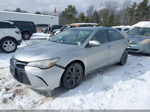 4T1BF1FK7HU288007 2017 TOYOTA CAMRY - Image 2