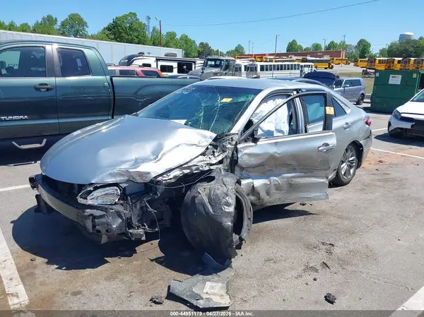 4T1BF1FK7HU293224 2017 TOYOTA CAMRY - Image 2