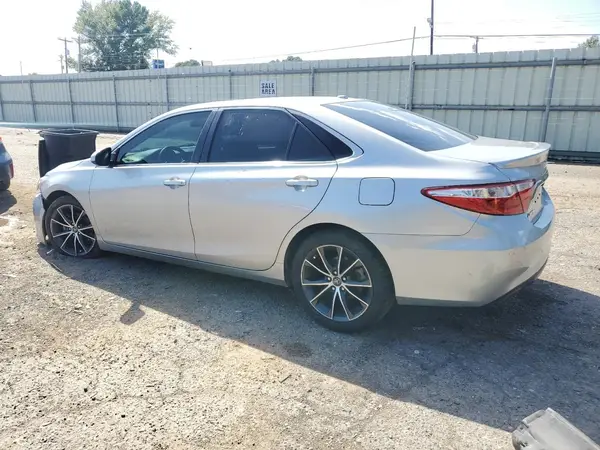 4T1BF1FK7HU294292 2017 TOYOTA CAMRY - Image 2