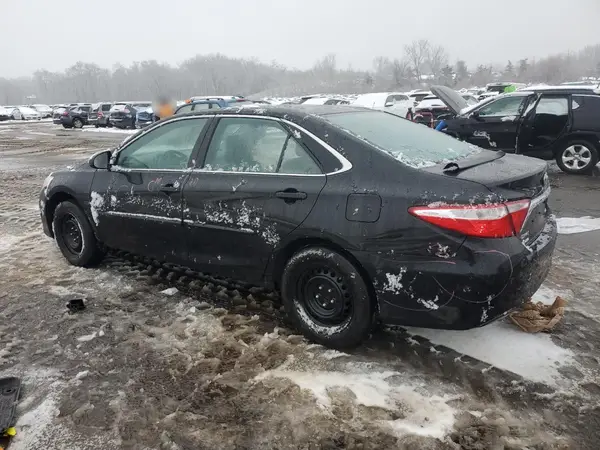 4T1BF1FK7HU296351 2017 TOYOTA CAMRY - Image 2