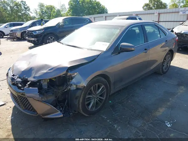 4T1BF1FK7HU298181 2017 TOYOTA CAMRY - Image 2